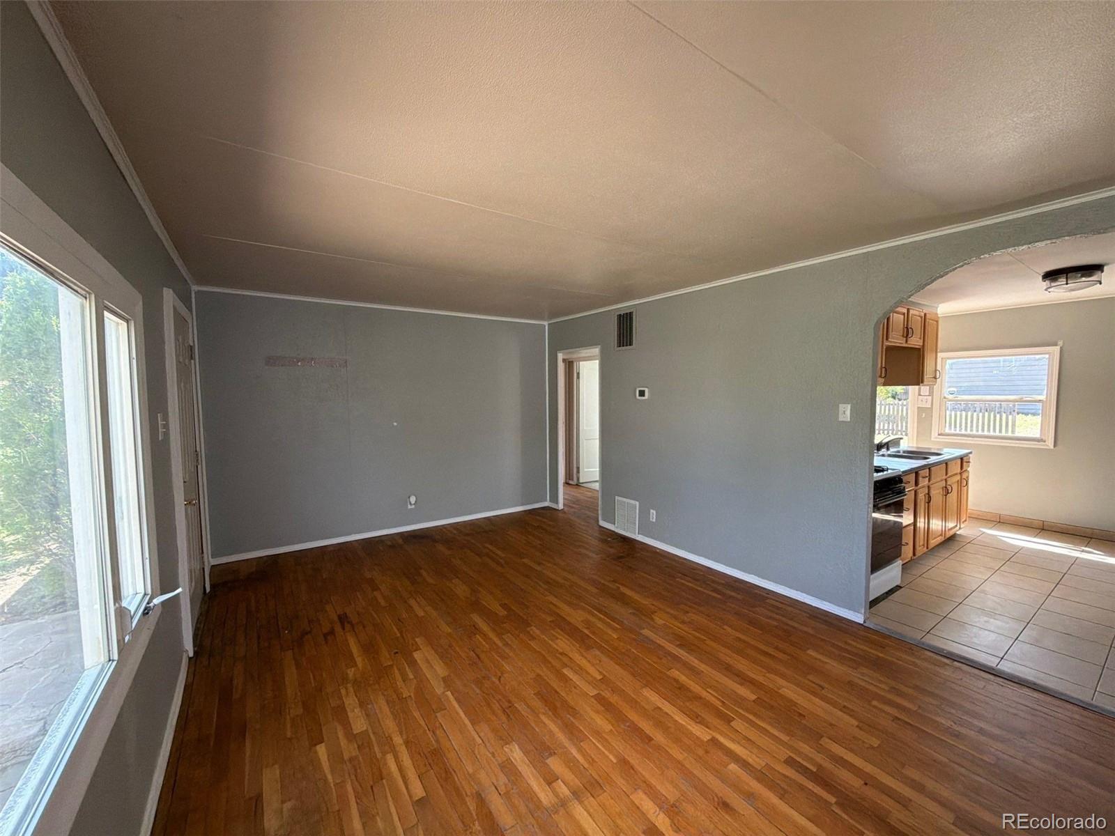MLS Image #6 for 725 e las animas street,colorado springs, Colorado