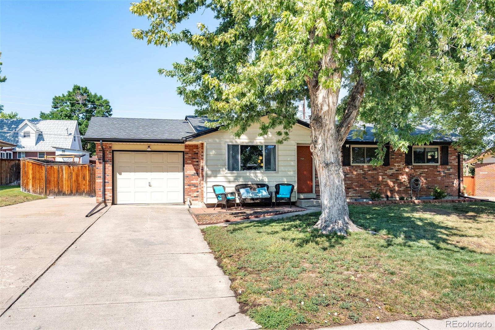 MLS Image #1 for 1605 s cape street,lakewood, Colorado