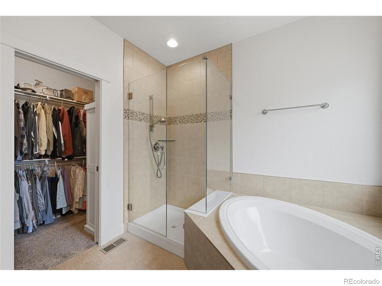 MLS Image #11 for 3011  67th ave way,greeley, Colorado