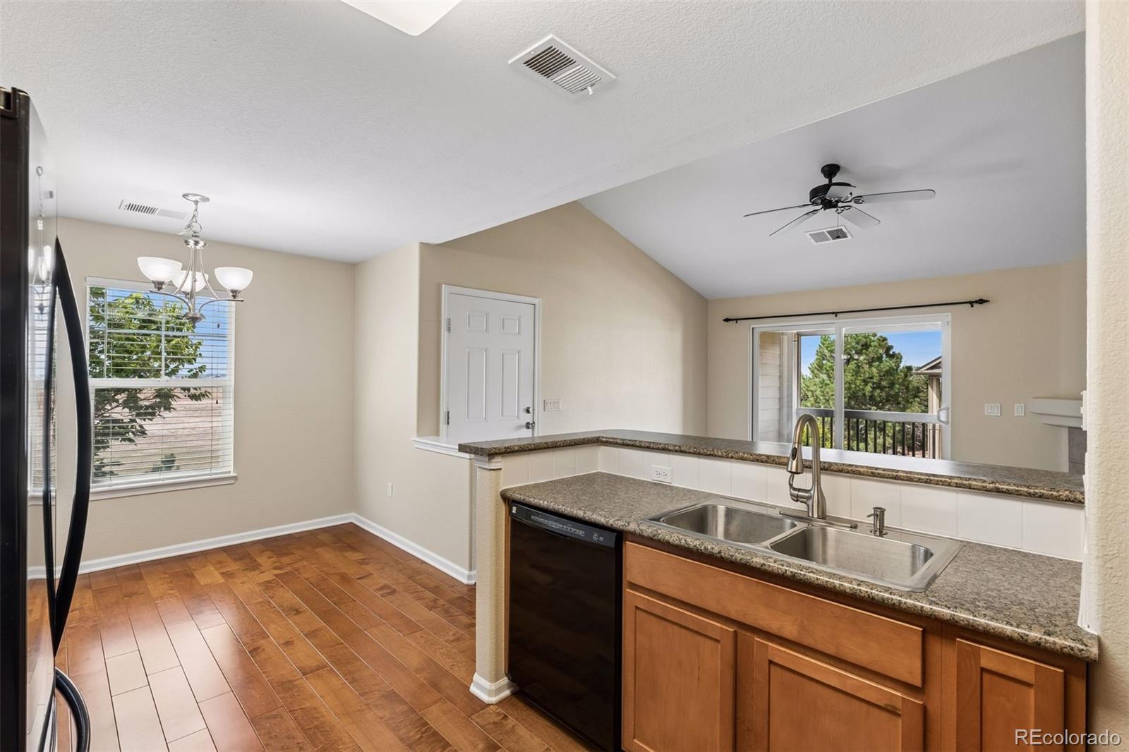 MLS Image #11 for 23346 e 5th place,aurora, Colorado