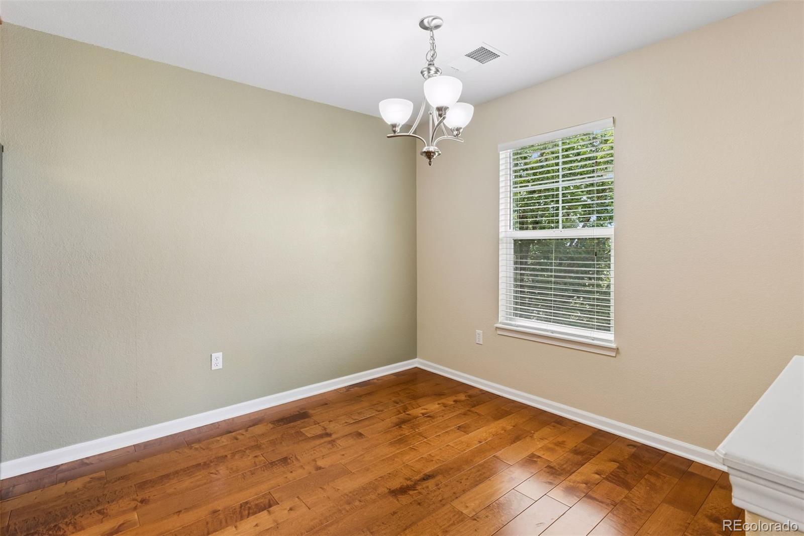 MLS Image #12 for 23346 e 5th place,aurora, Colorado