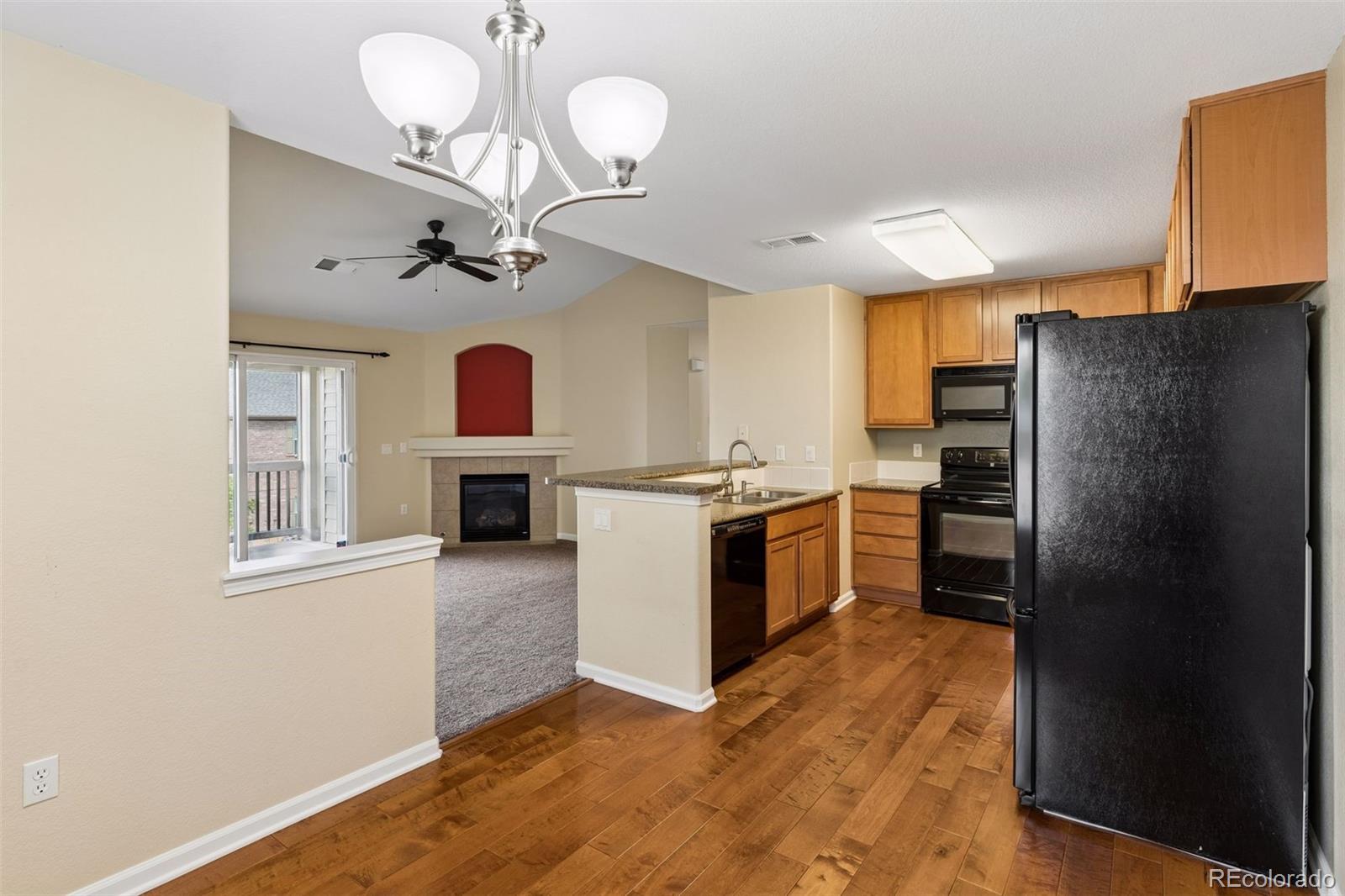 MLS Image #14 for 23346 e 5th place,aurora, Colorado