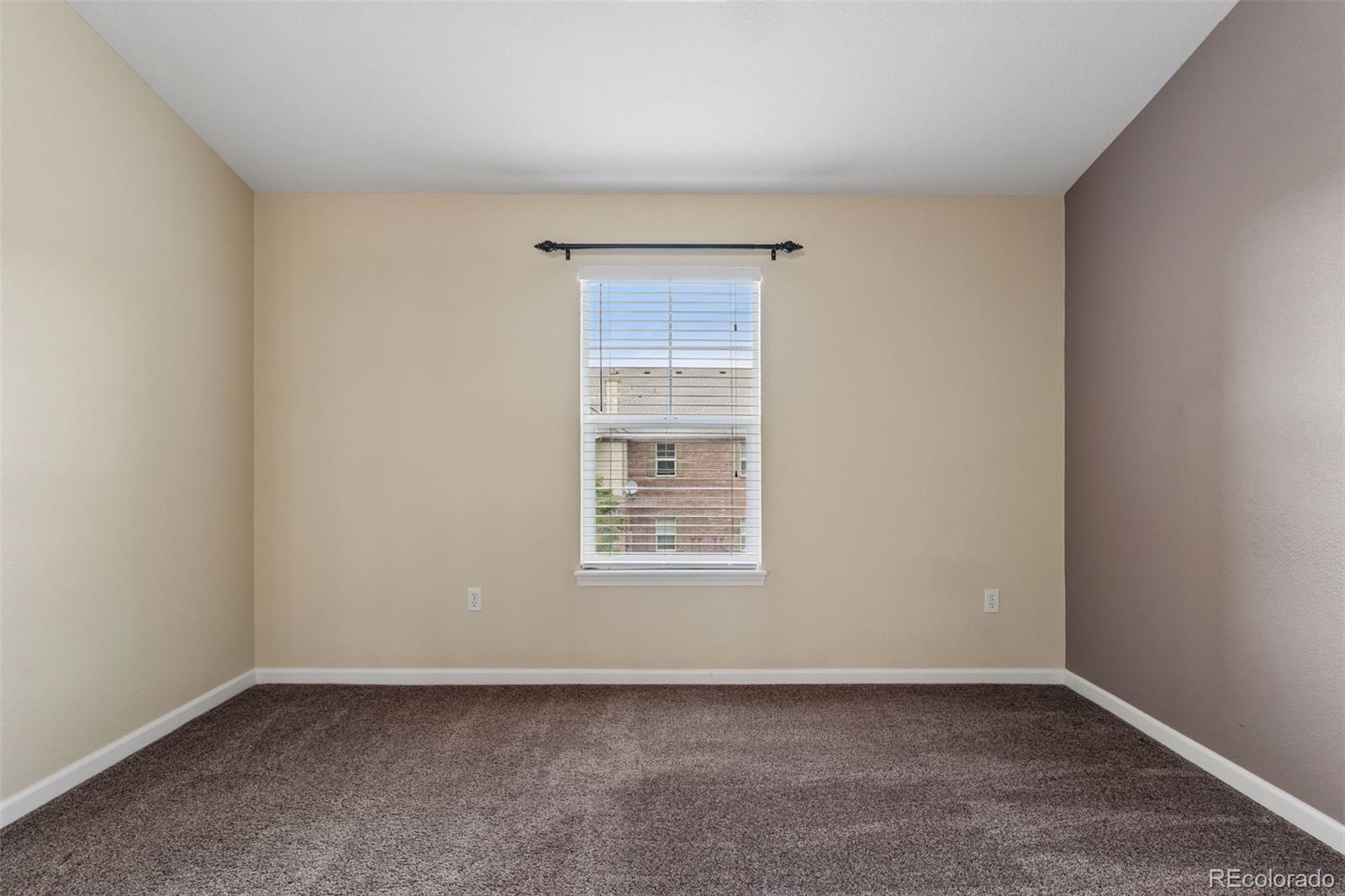 MLS Image #24 for 23346 e 5th place,aurora, Colorado