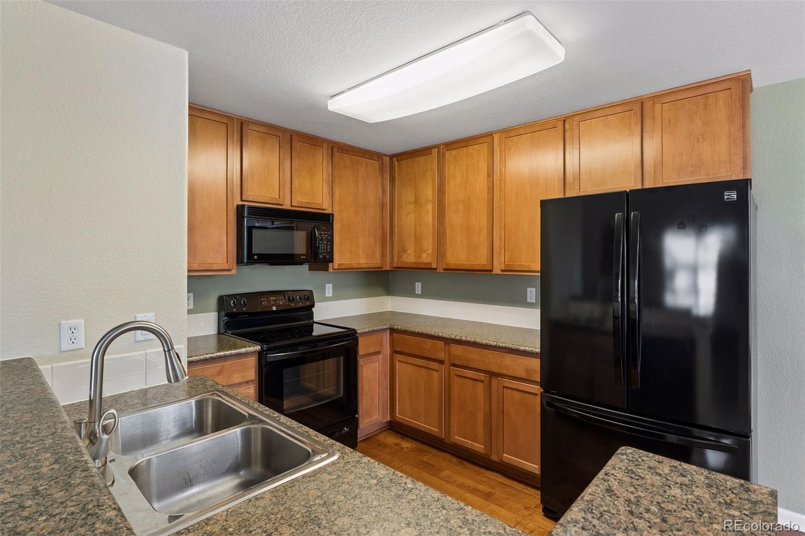 MLS Image #8 for 23346 e 5th place,aurora, Colorado