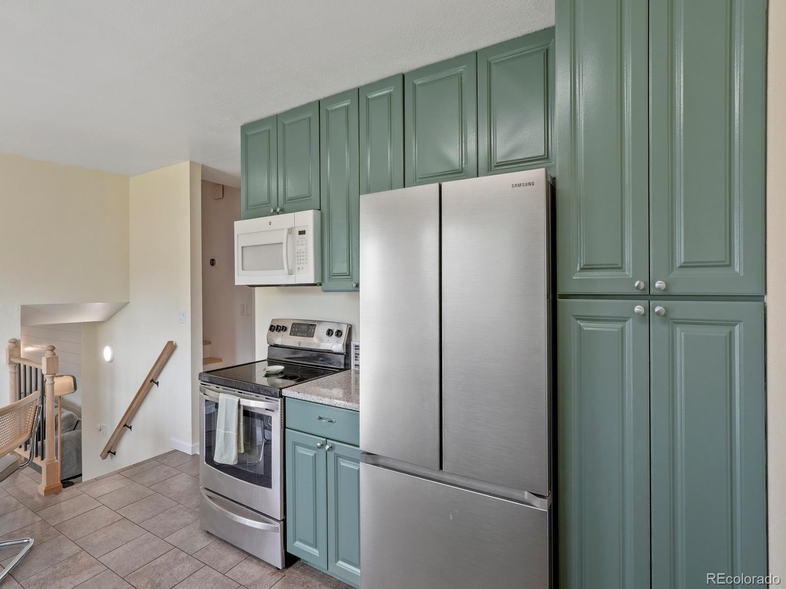 MLS Image #10 for 4653 s yank street,morrison, Colorado