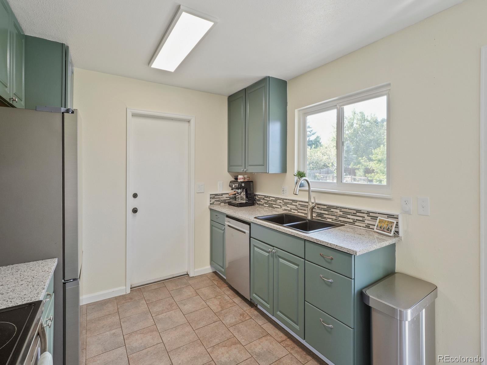 MLS Image #12 for 4653 s yank street,morrison, Colorado