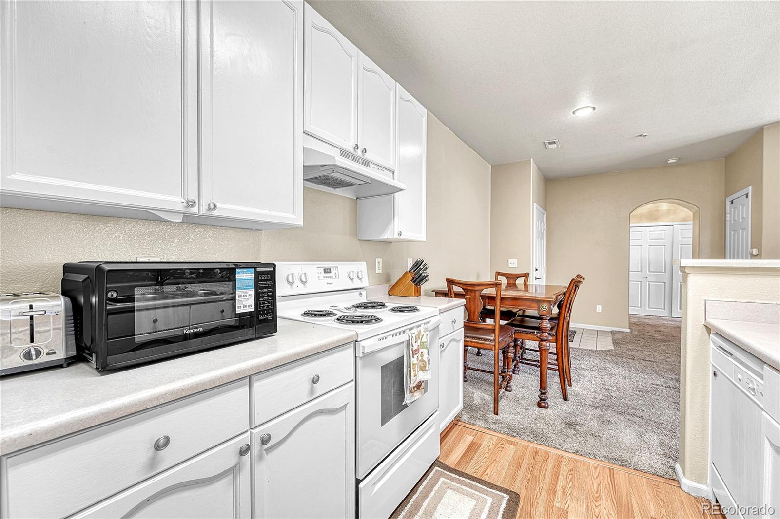 MLS Image #11 for 14313 e 1st drive,aurora, Colorado