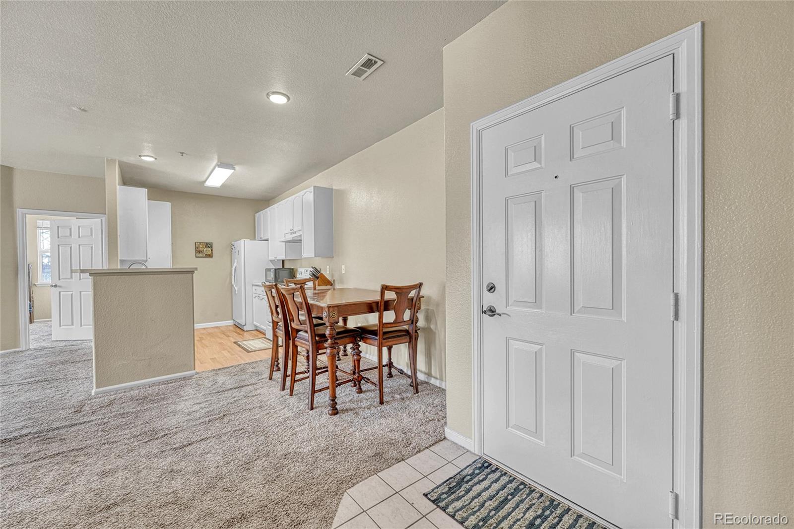 MLS Image #5 for 14313 e 1st drive,aurora, Colorado