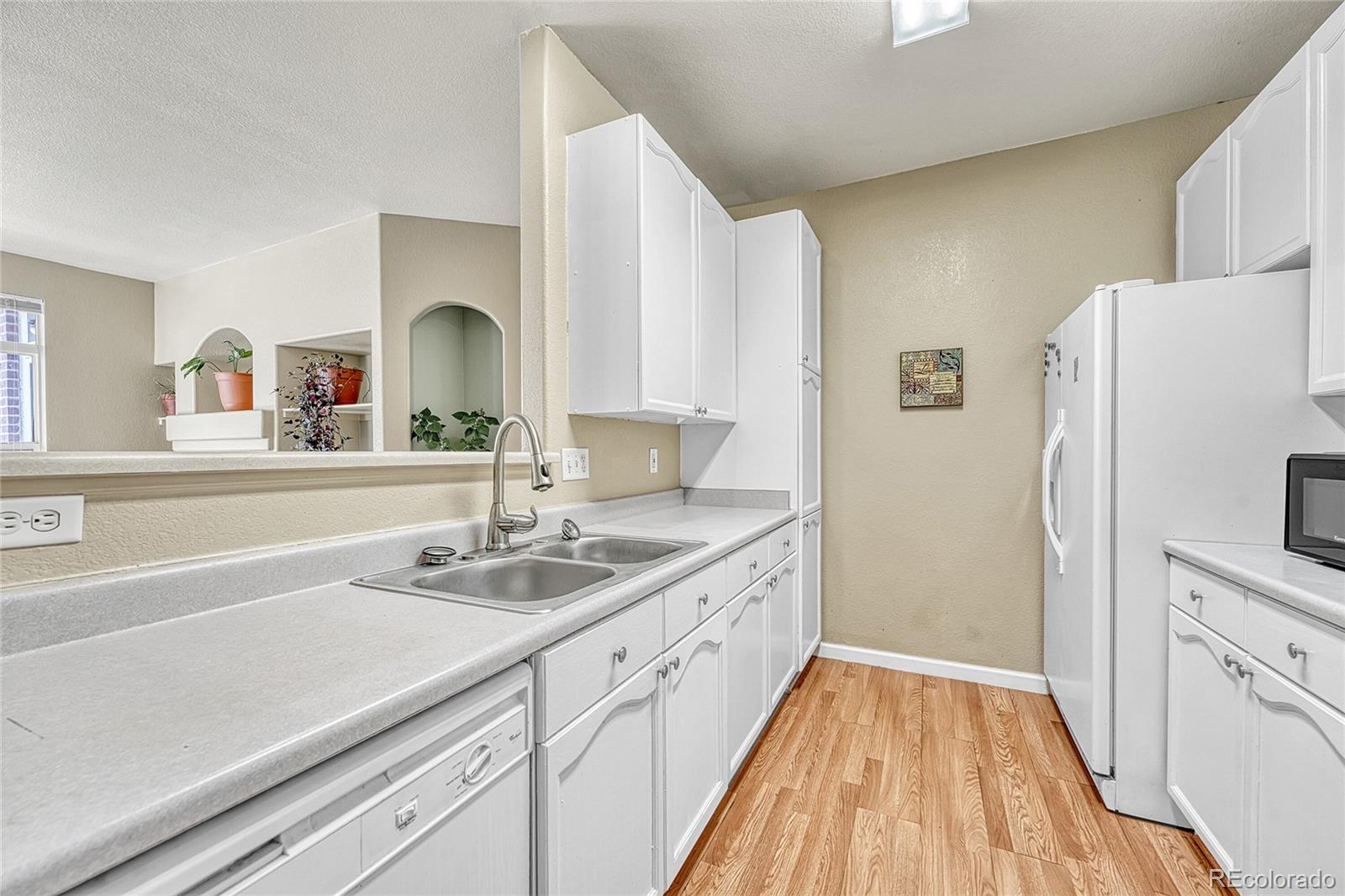 MLS Image #8 for 14313 e 1st drive,aurora, Colorado