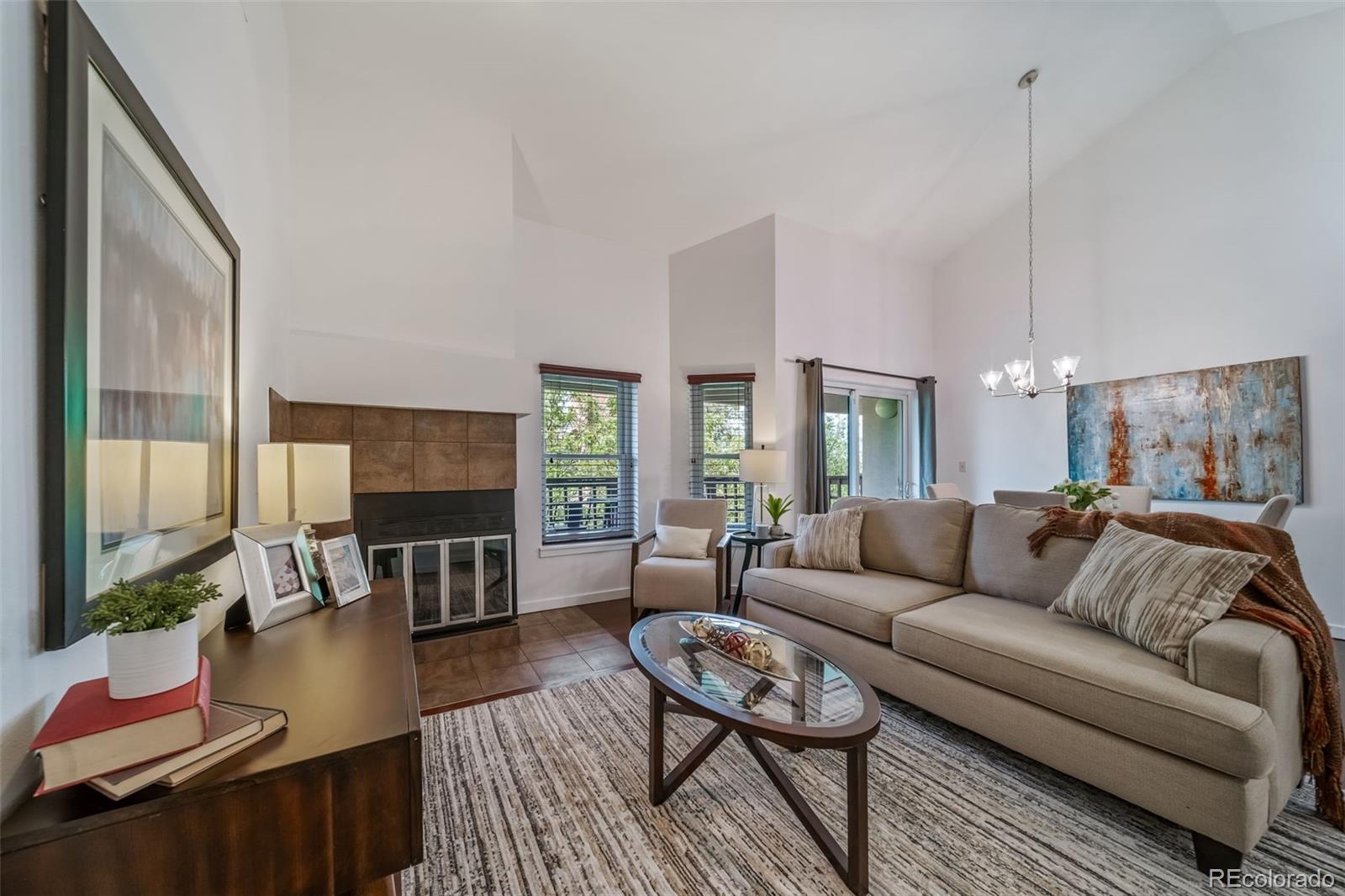 MLS Image #10 for 1000 e 1st avenue,denver, Colorado