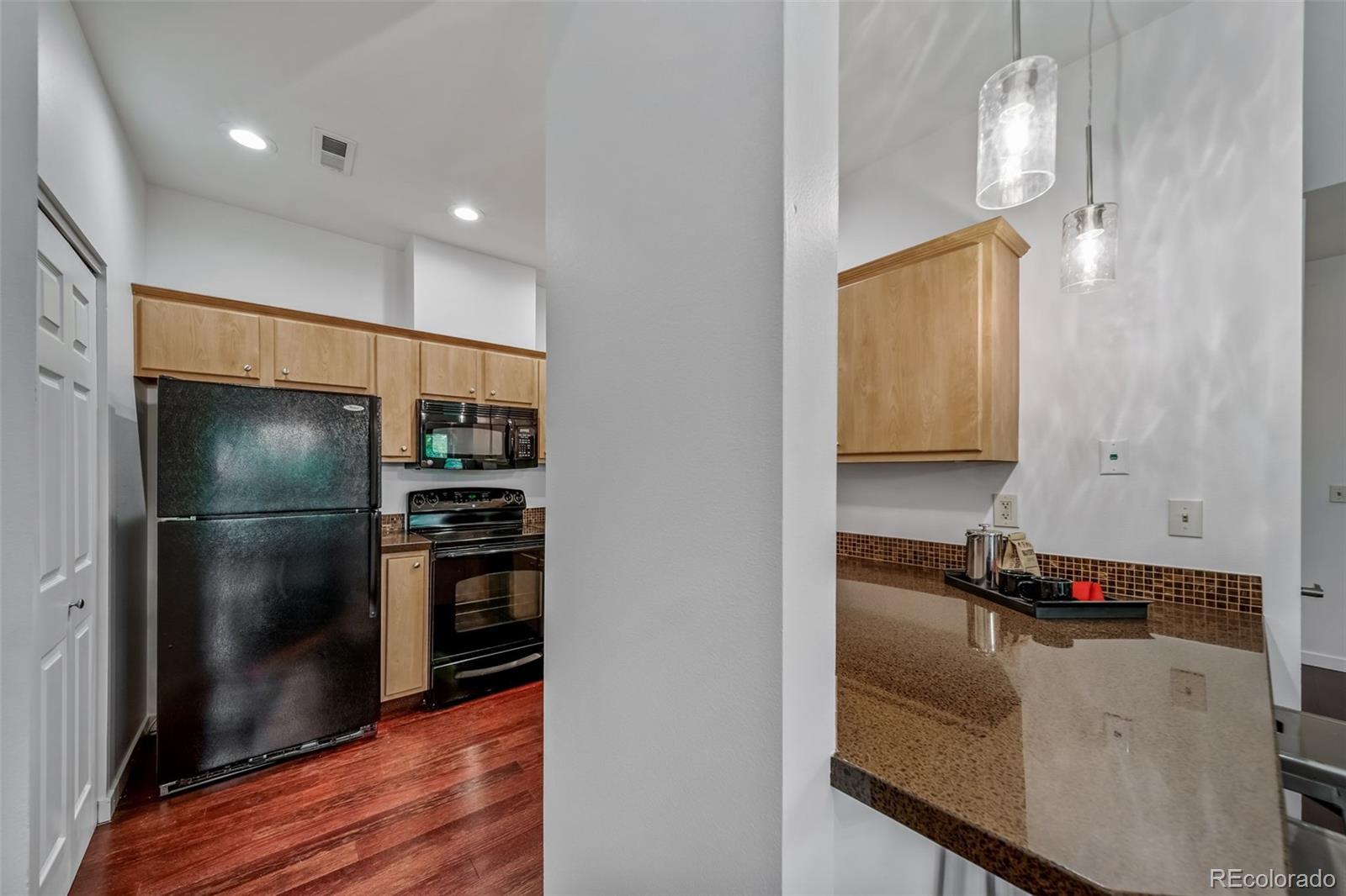 MLS Image #12 for 1000 e 1st avenue,denver, Colorado