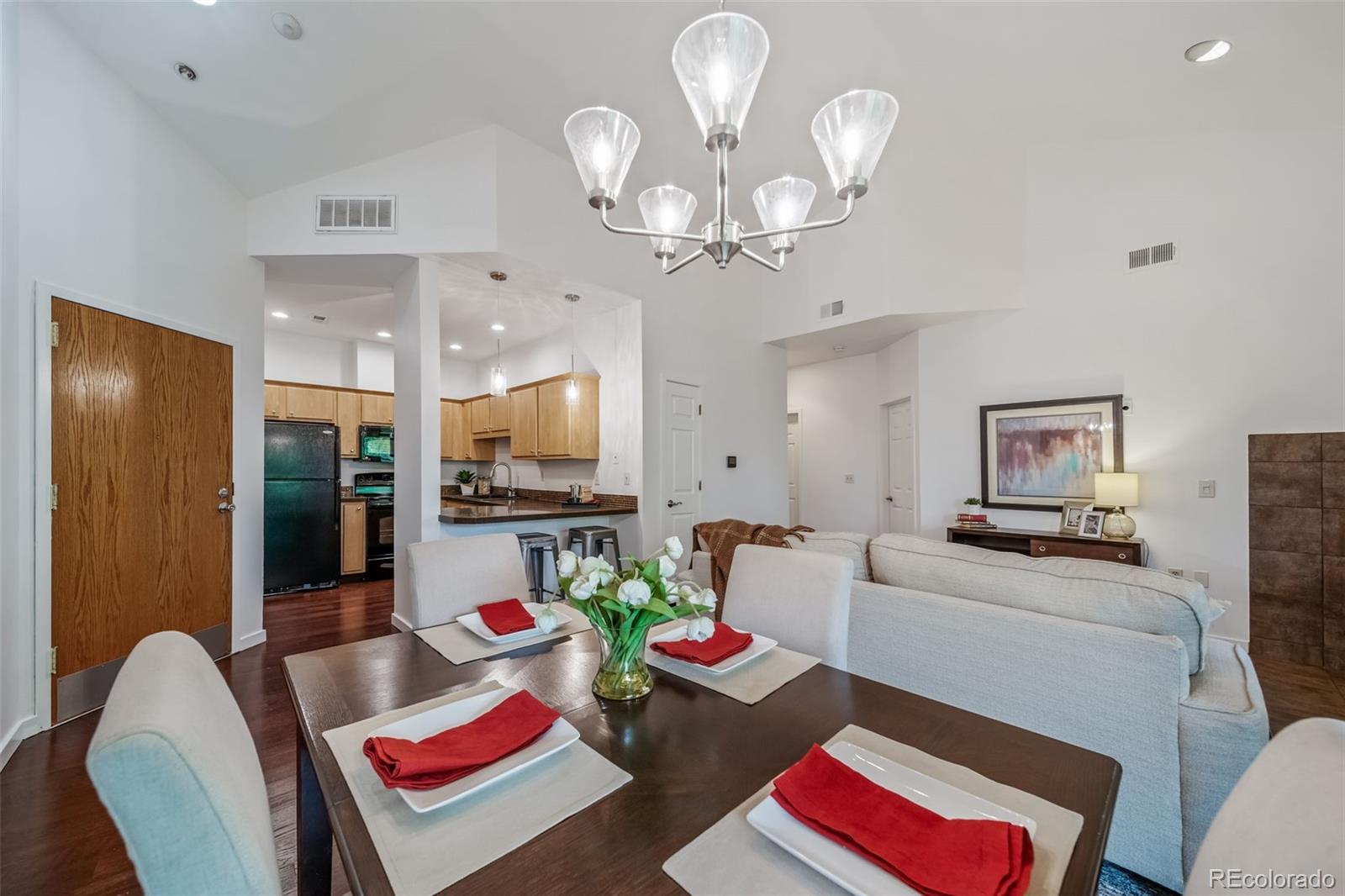 MLS Image #21 for 1000 e 1st avenue,denver, Colorado