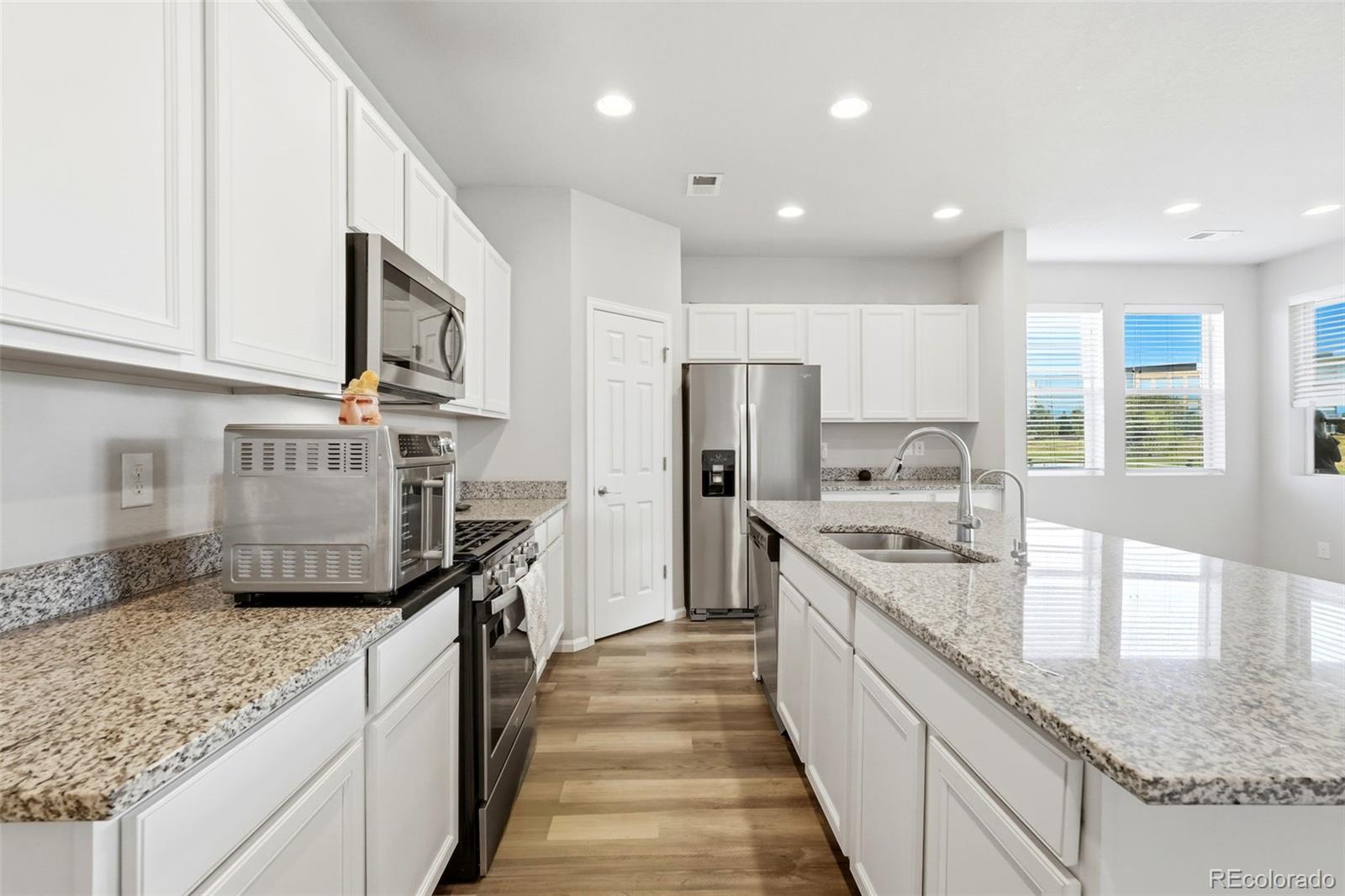 MLS Image #12 for 16291  bolling drive,denver, Colorado