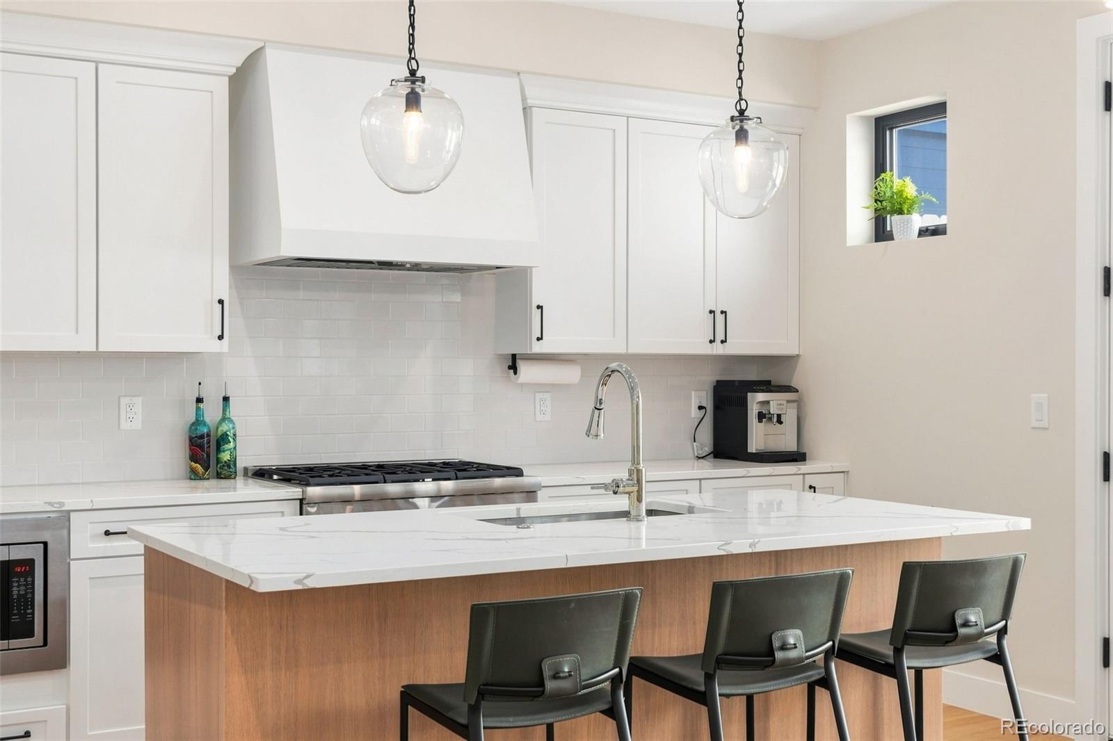 MLS Image #15 for 1615  yates street,denver, Colorado