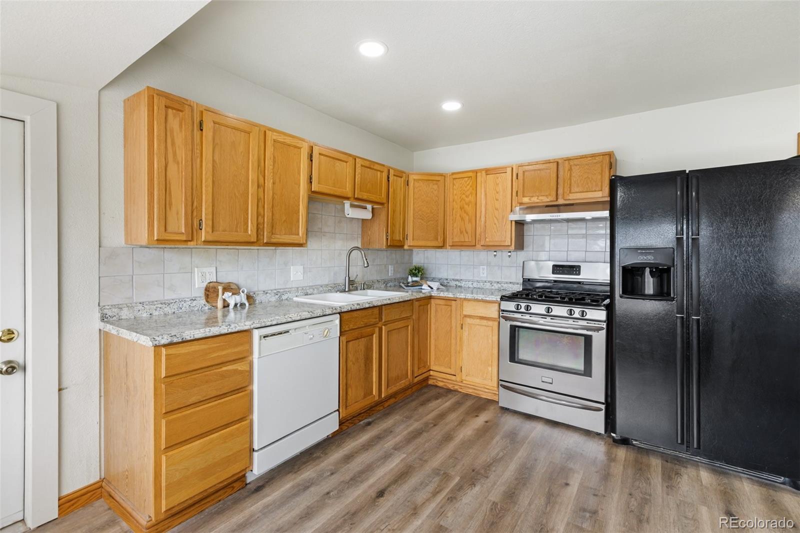 MLS Image #12 for 223 s second street,victor, Colorado