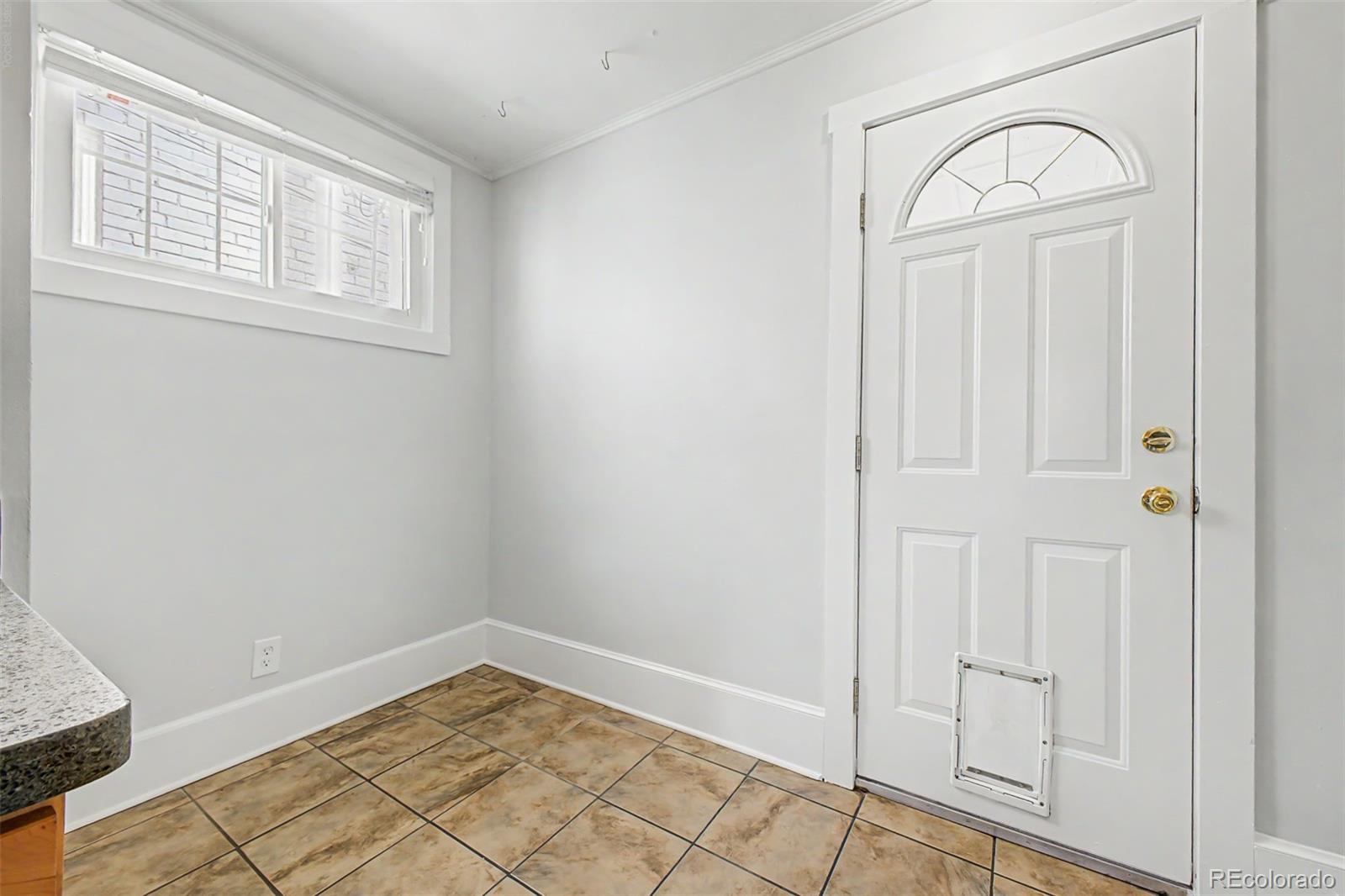 MLS Image #14 for 331 e ellsworth avenue,denver, Colorado