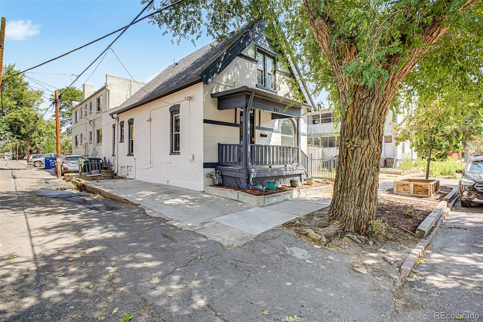 MLS Image #5 for 331 e ellsworth avenue,denver, Colorado