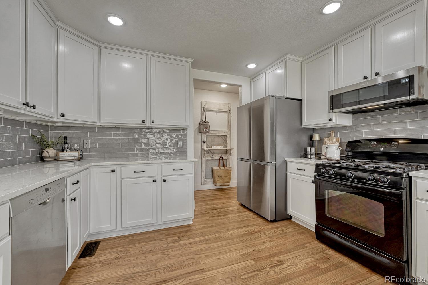MLS Image #10 for 532  daylight court,brighton, Colorado