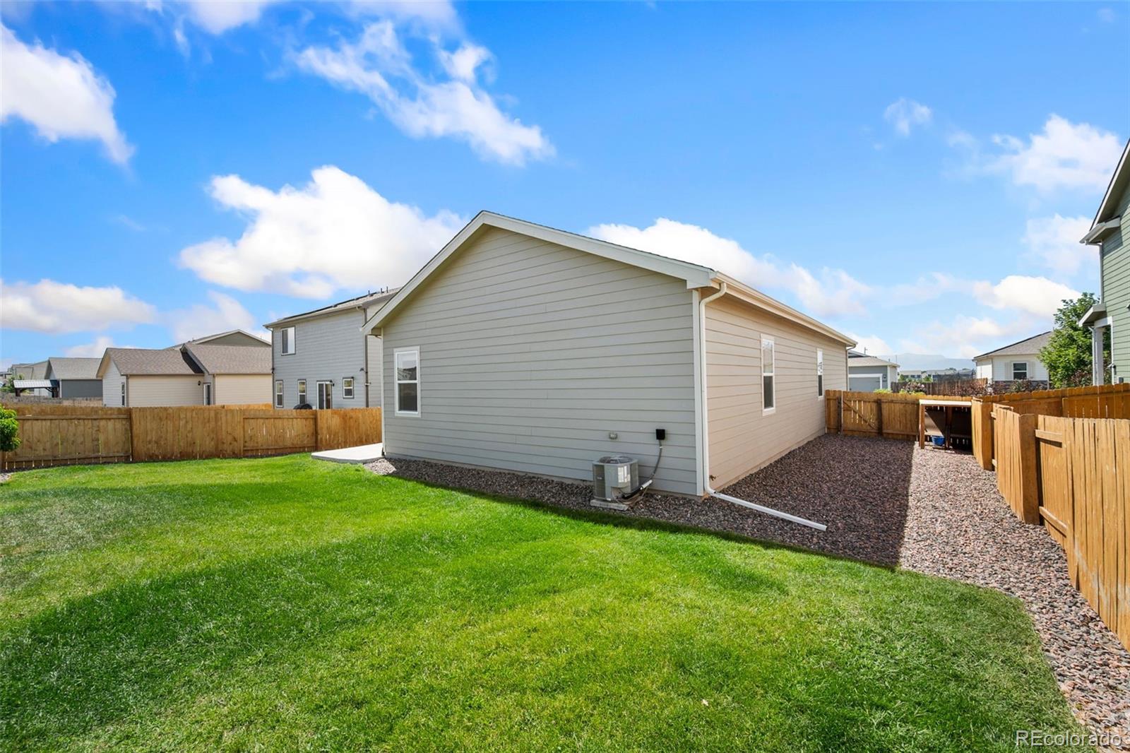 MLS Image #19 for 7418  blue river avenue,frederick, Colorado