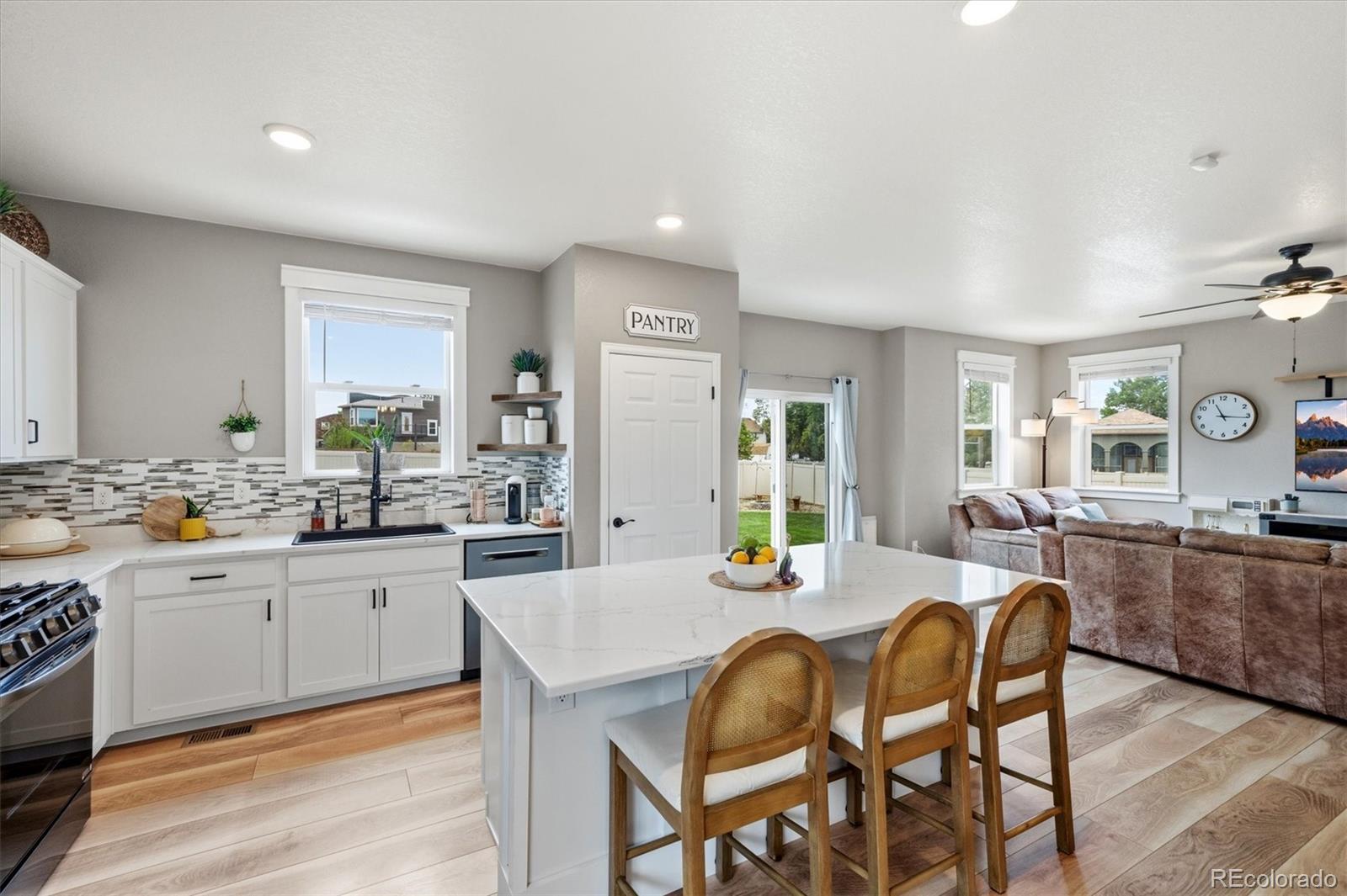 MLS Image #13 for 6776  morrison drive,frederick, Colorado