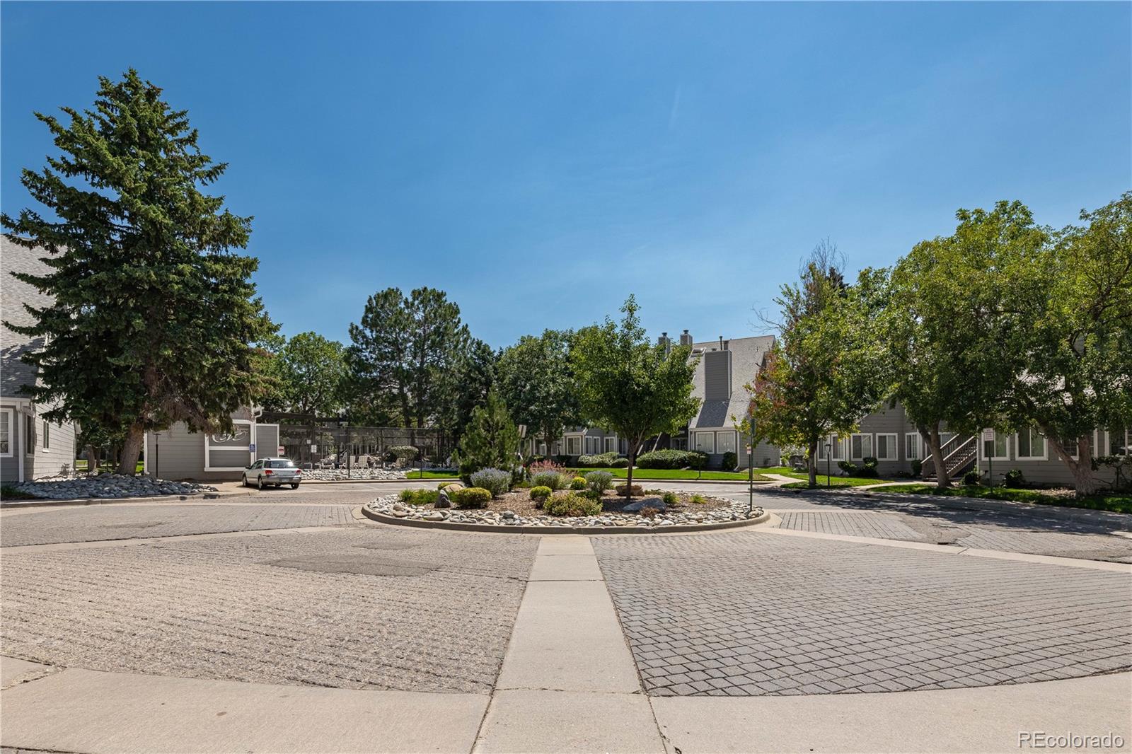 MLS Image #19 for 12555 e tennessee circle,aurora, Colorado