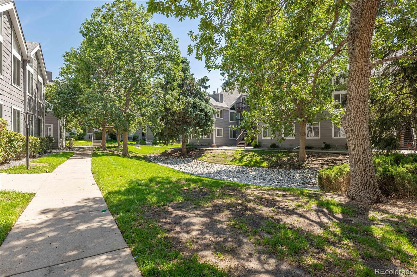 MLS Image #20 for 12555 e tennessee circle,aurora, Colorado