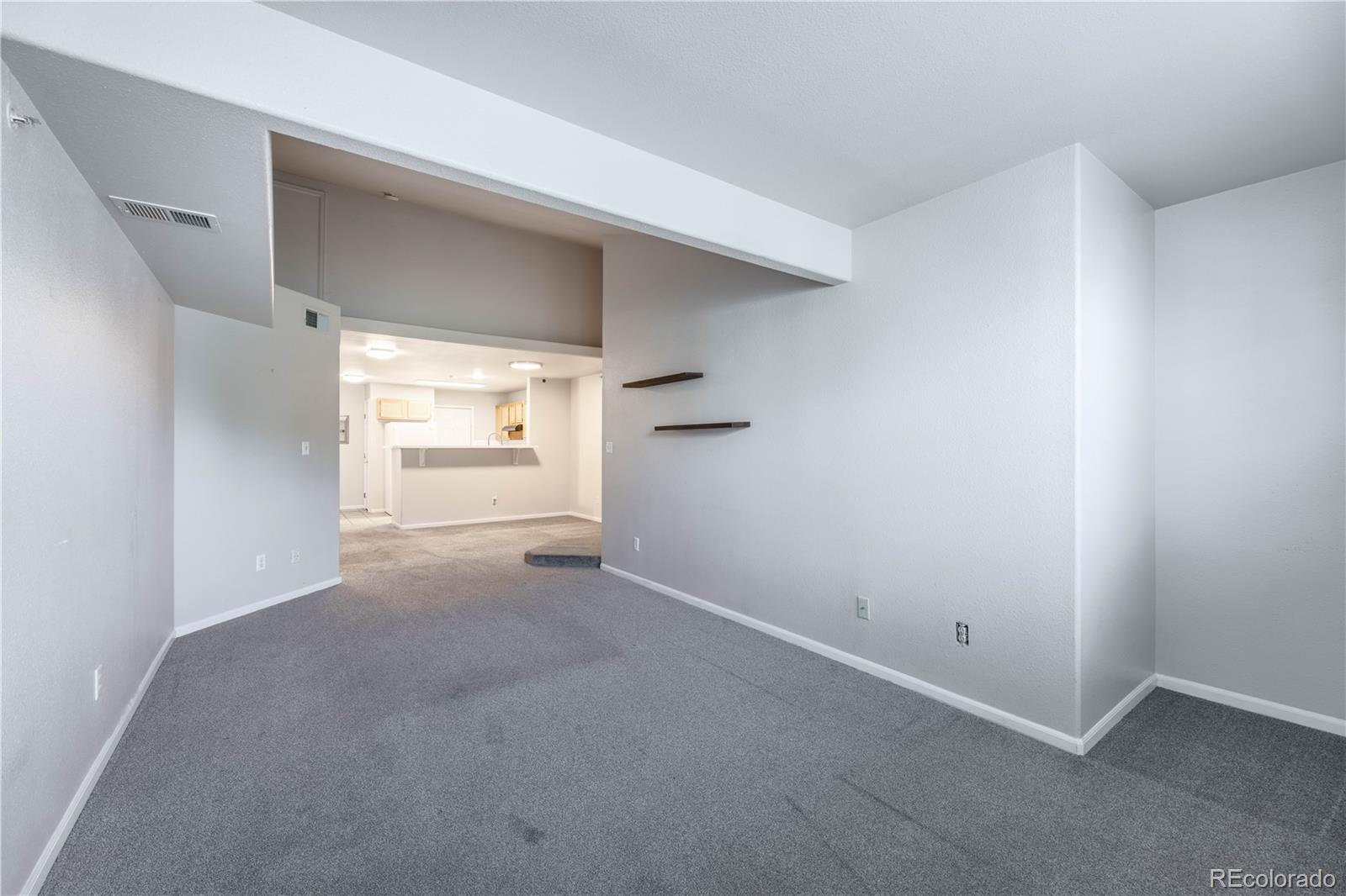 MLS Image #5 for 12555 e tennessee circle,aurora, Colorado