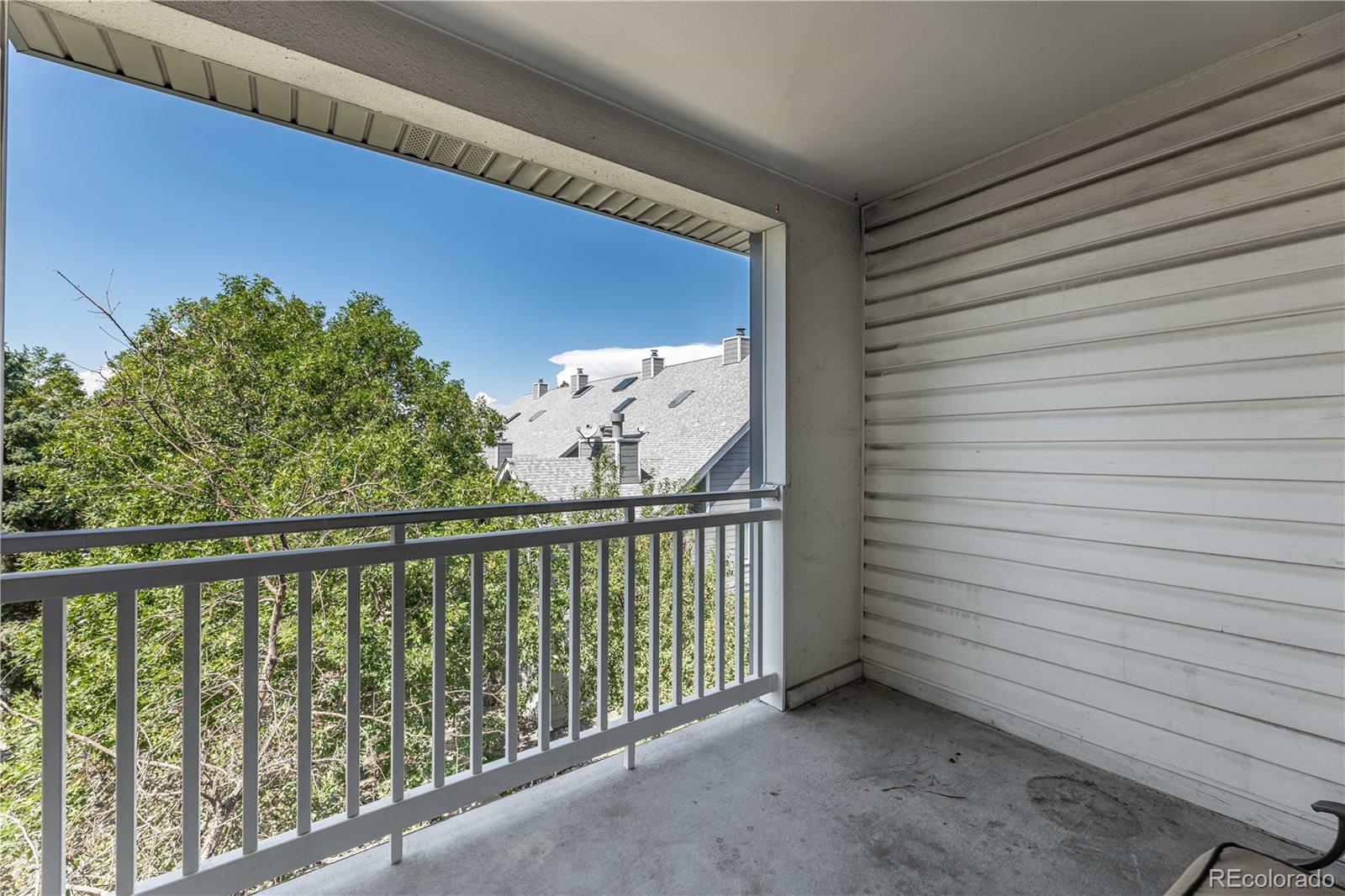 MLS Image #6 for 12555 e tennessee circle,aurora, Colorado