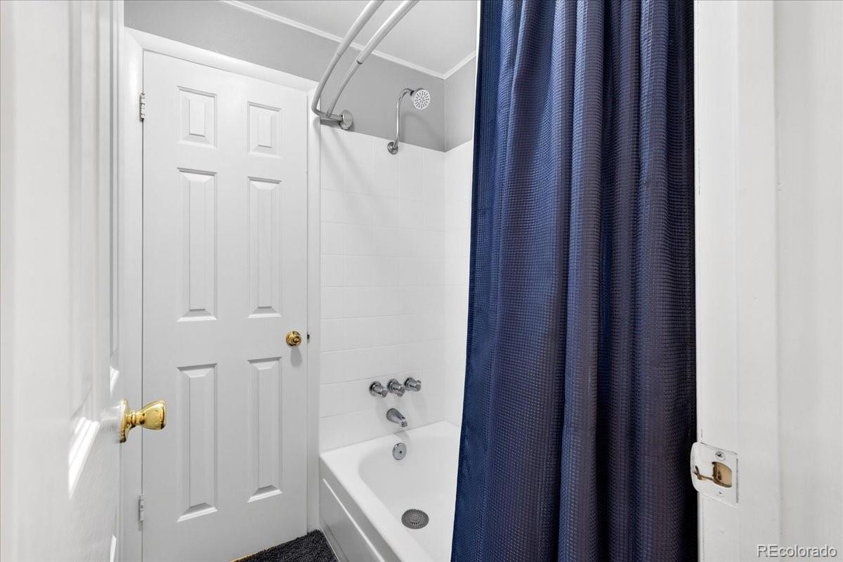 MLS Image #16 for 7725 w glasgow place,littleton, Colorado