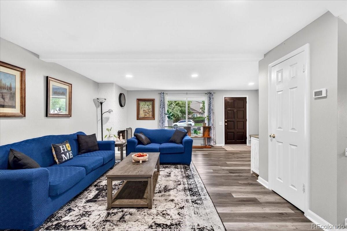 MLS Image #5 for 7725 w glasgow place,littleton, Colorado