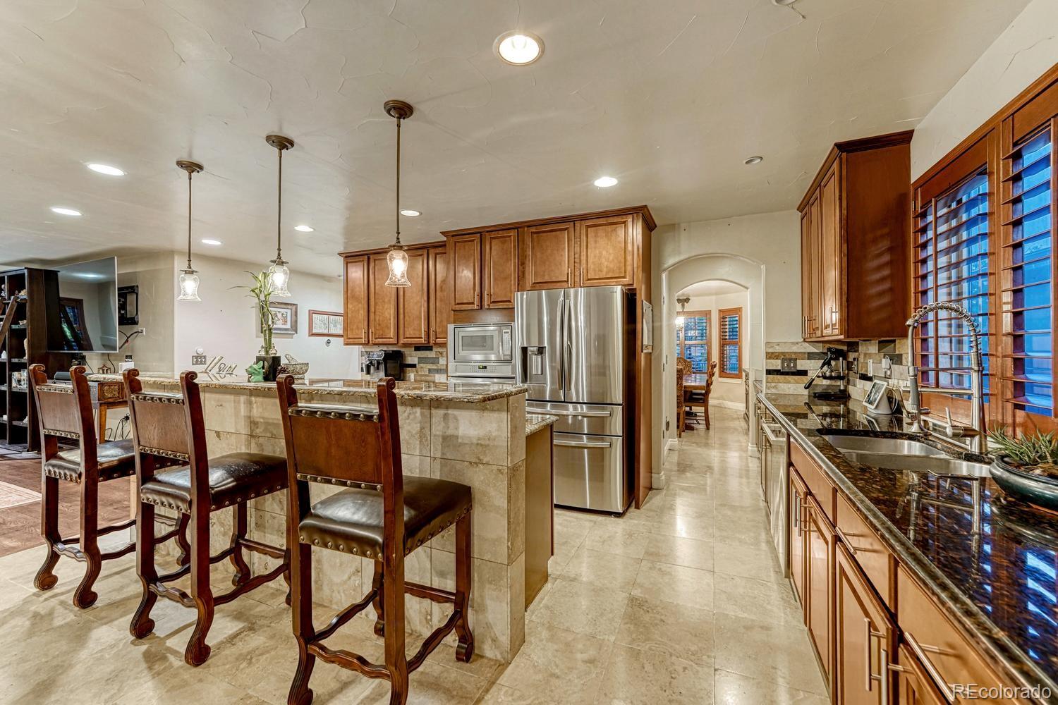 MLS Image #20 for 1023 s locust street,denver, Colorado
