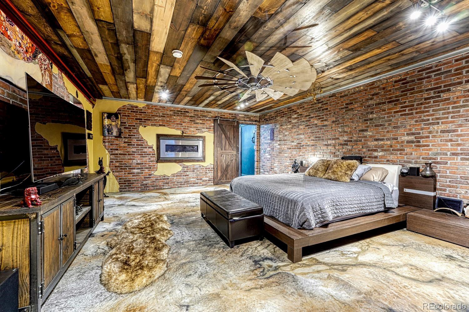 MLS Image #44 for 1023 s locust street,denver, Colorado