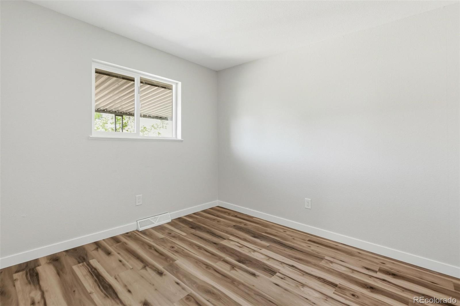 MLS Image #18 for 9241  aspen drive,thornton, Colorado