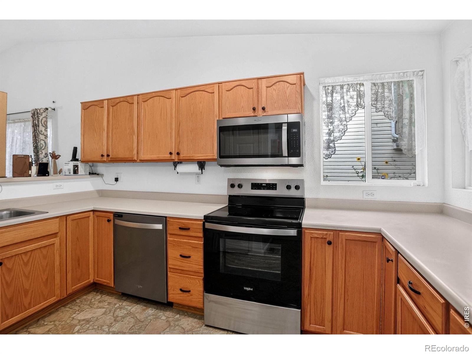 MLS Image #13 for 1211  spring creek court,longmont, Colorado