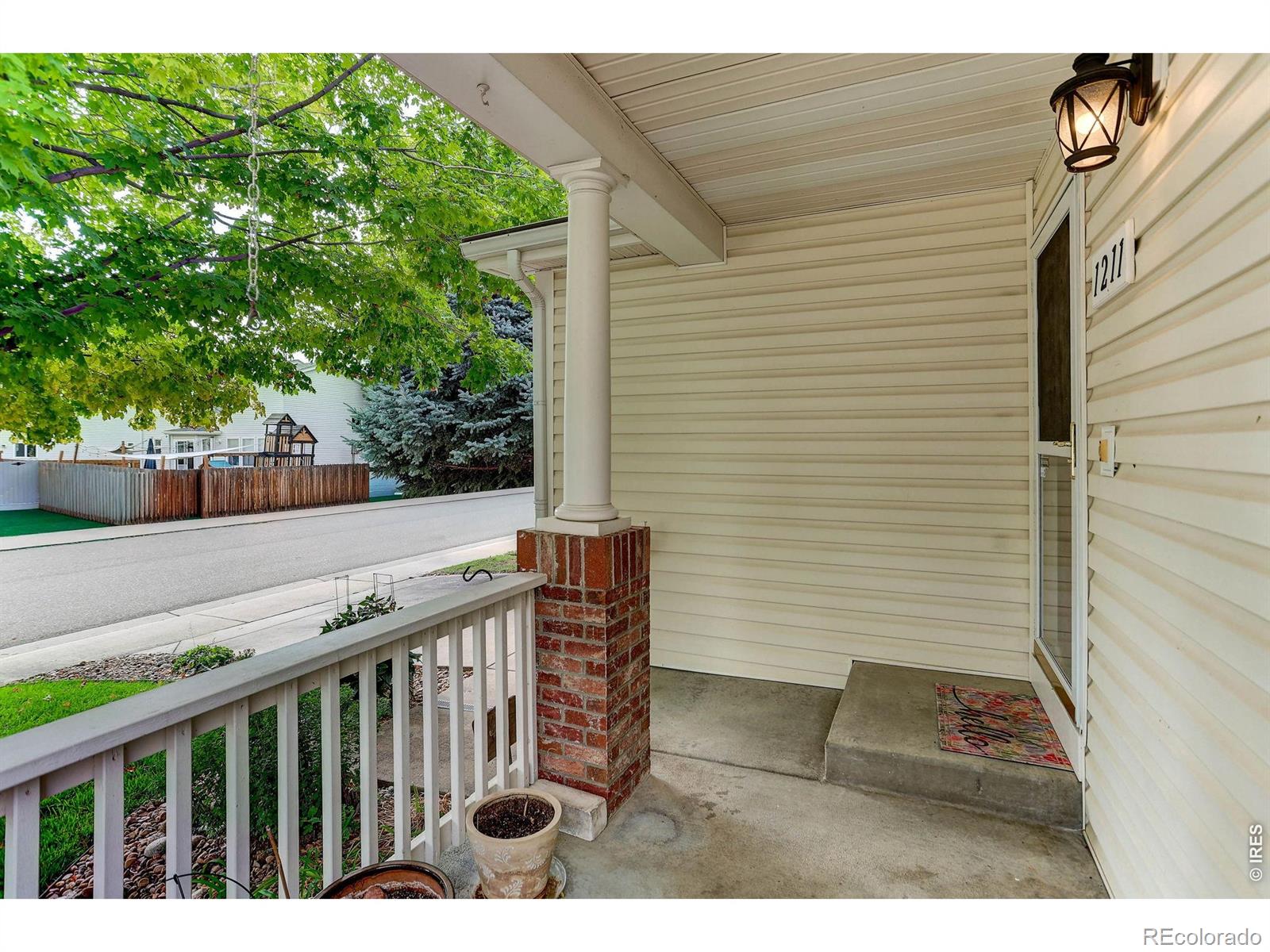 MLS Image #4 for 1211  spring creek court,longmont, Colorado