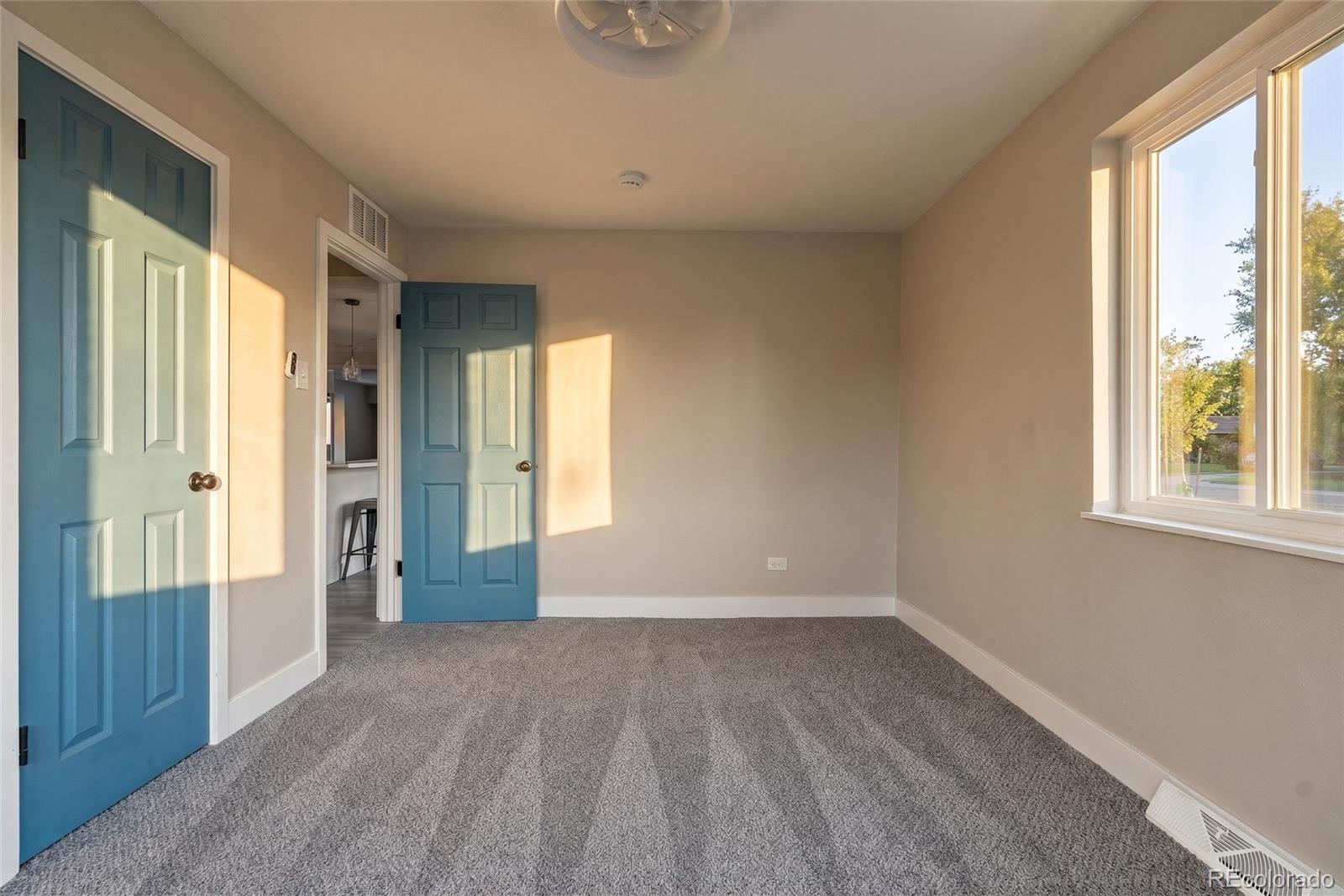 MLS Image #18 for 3055 n holly street,denver, Colorado