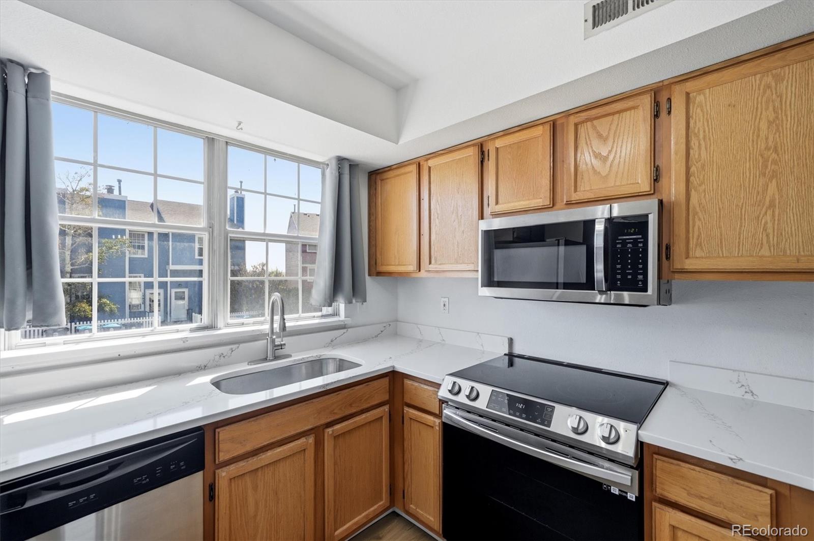 MLS Image #14 for 8199  welby road,thornton, Colorado