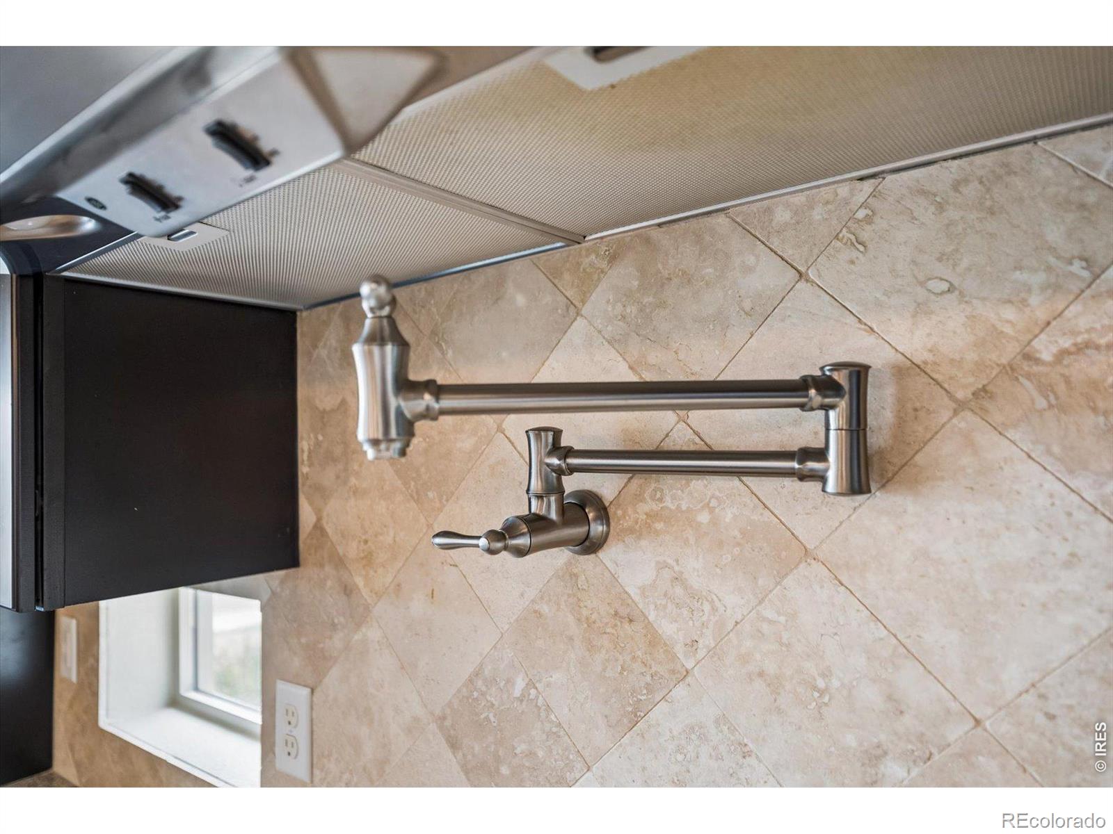 MLS Image #11 for 584  indian peaks drive,erie, Colorado