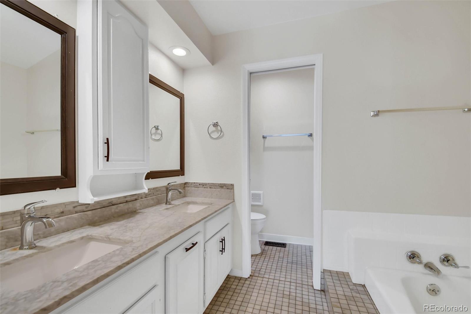 MLS Image #18 for 315 w davies avenue,littleton, Colorado