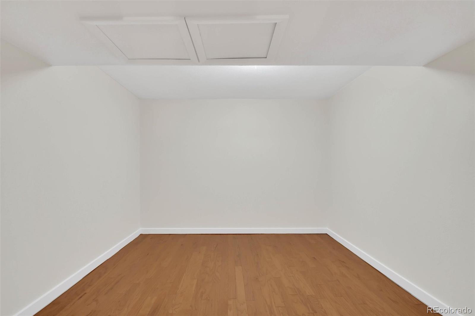 MLS Image #35 for 315 w davies avenue,littleton, Colorado