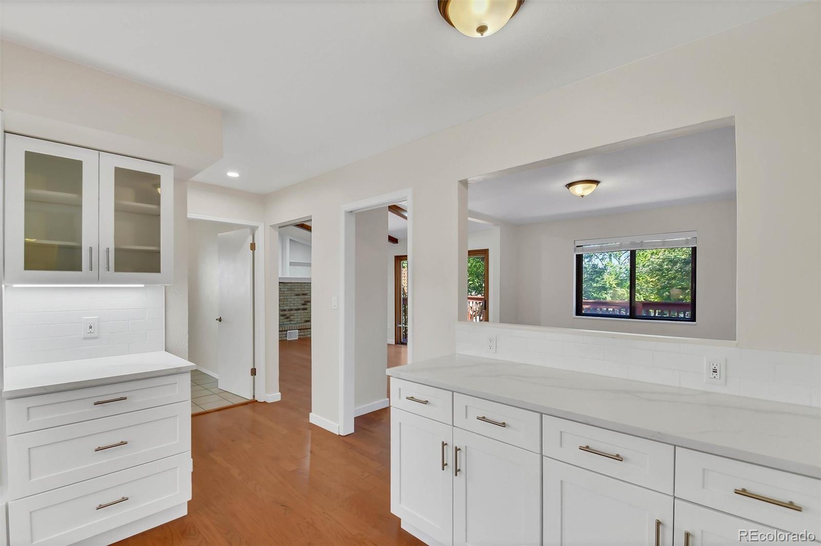 MLS Image #8 for 315 w davies avenue,littleton, Colorado