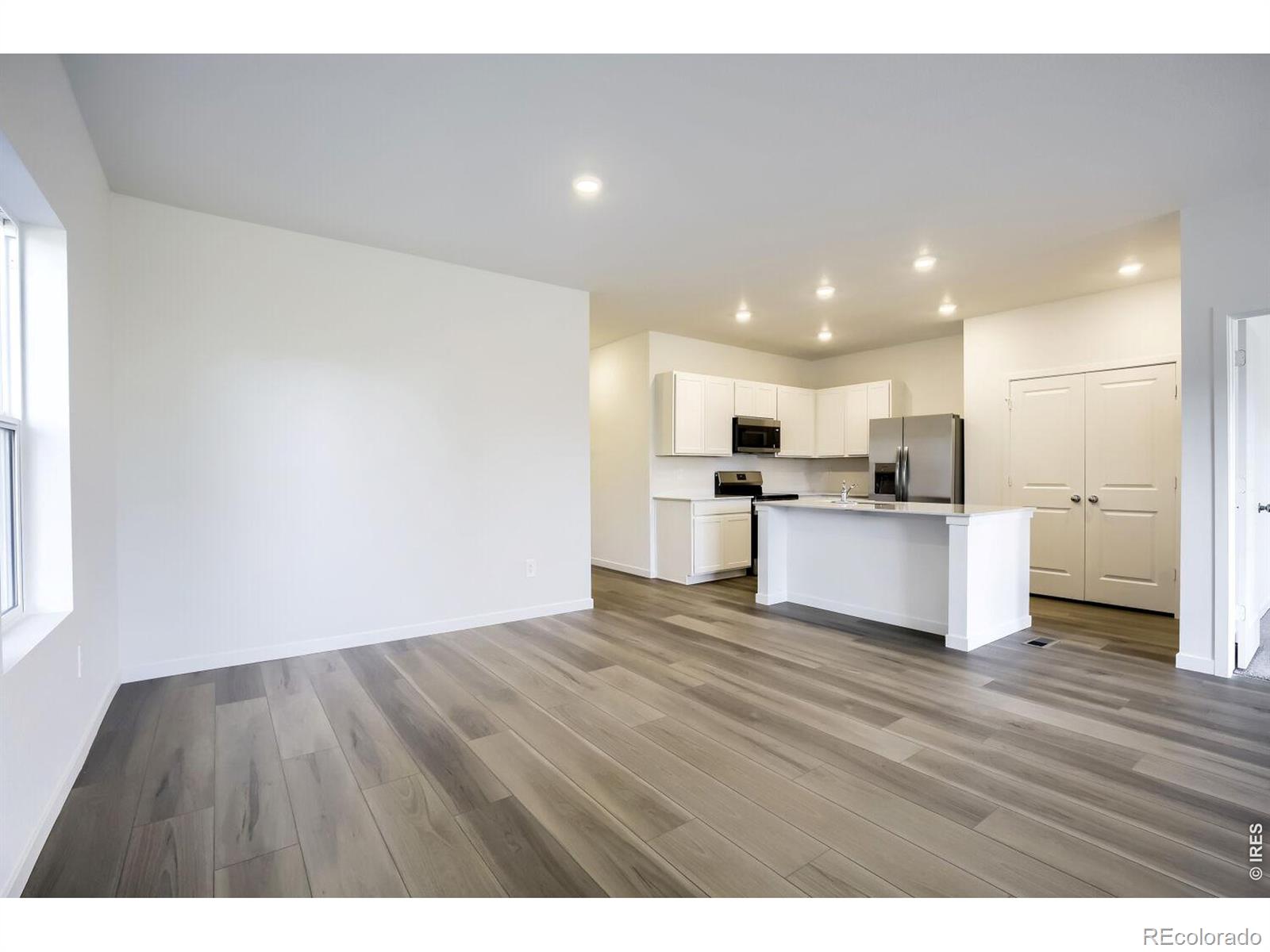 MLS Image #5 for 6149  drum place,loveland, Colorado