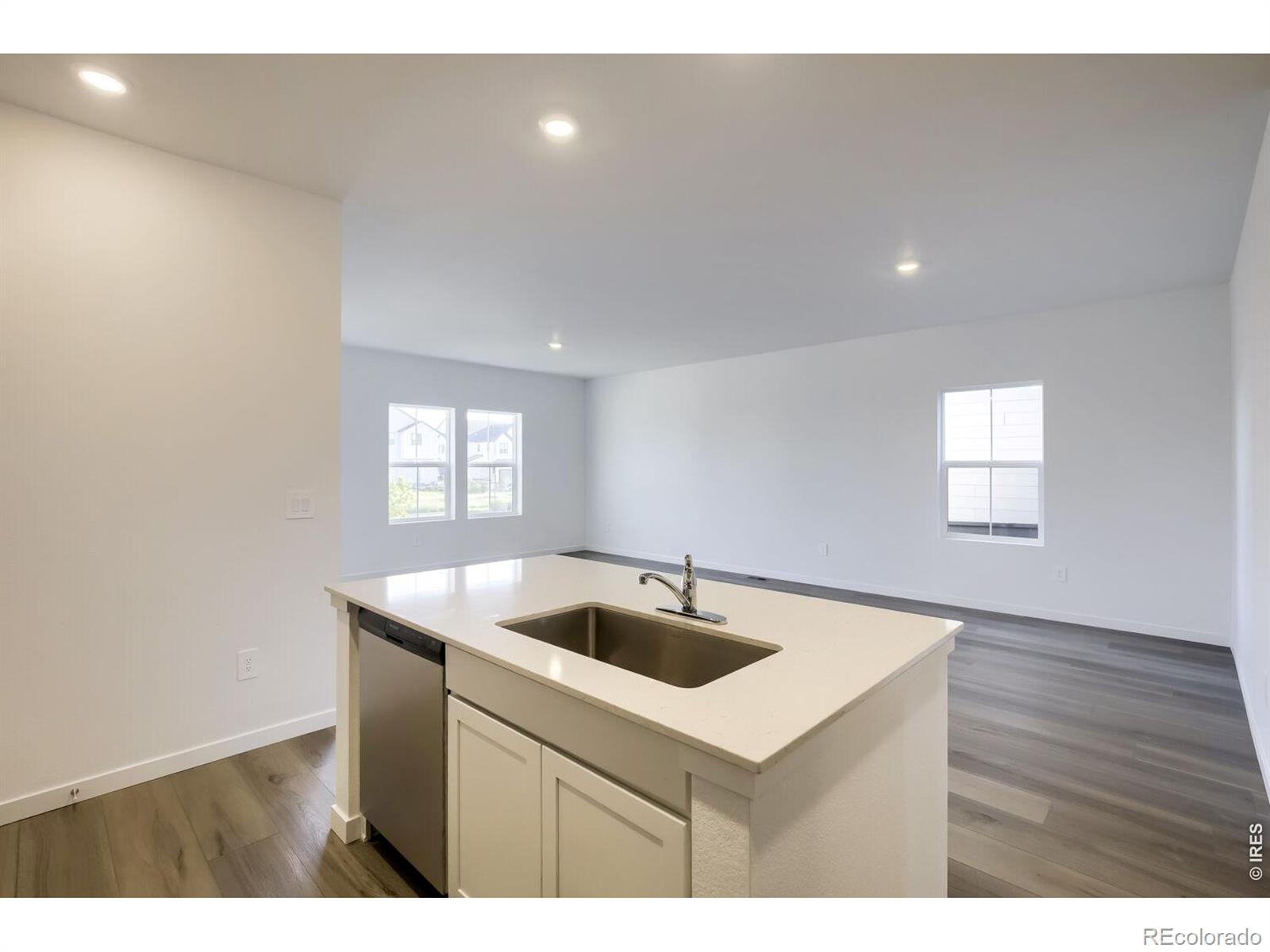 MLS Image #8 for 6149  drum place,loveland, Colorado