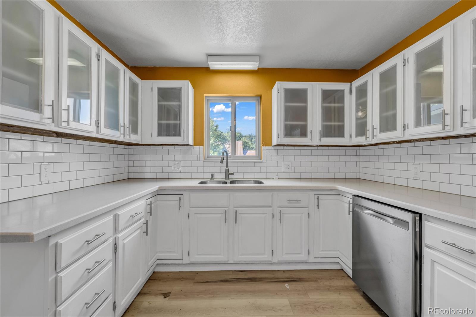 MLS Image #11 for 523  gayle street,fort morgan, Colorado