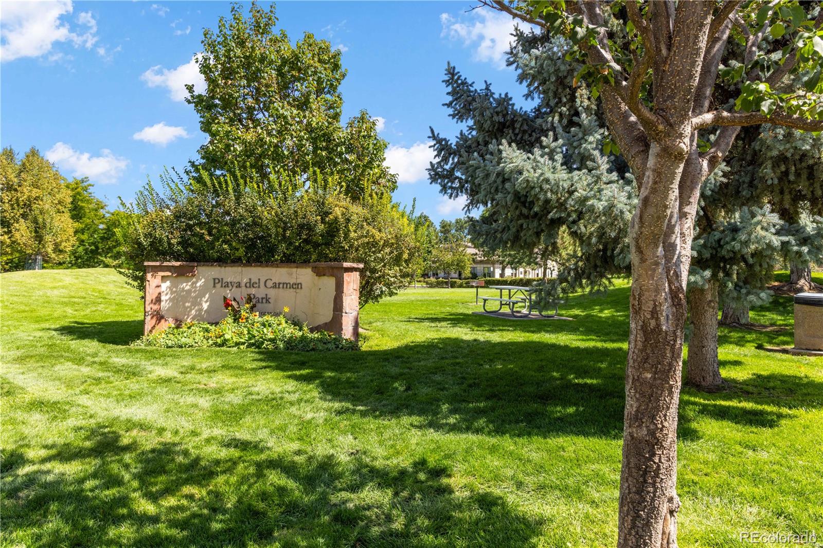 MLS Image #31 for 910 s dahlia street a,denver, Colorado