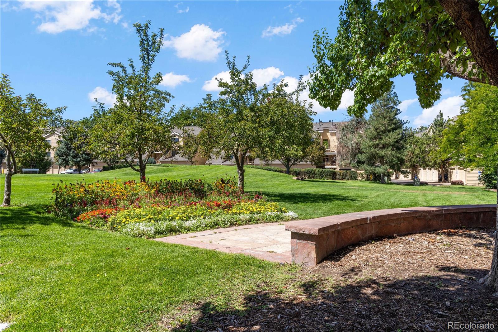 MLS Image #33 for 910 s dahlia street a,denver, Colorado