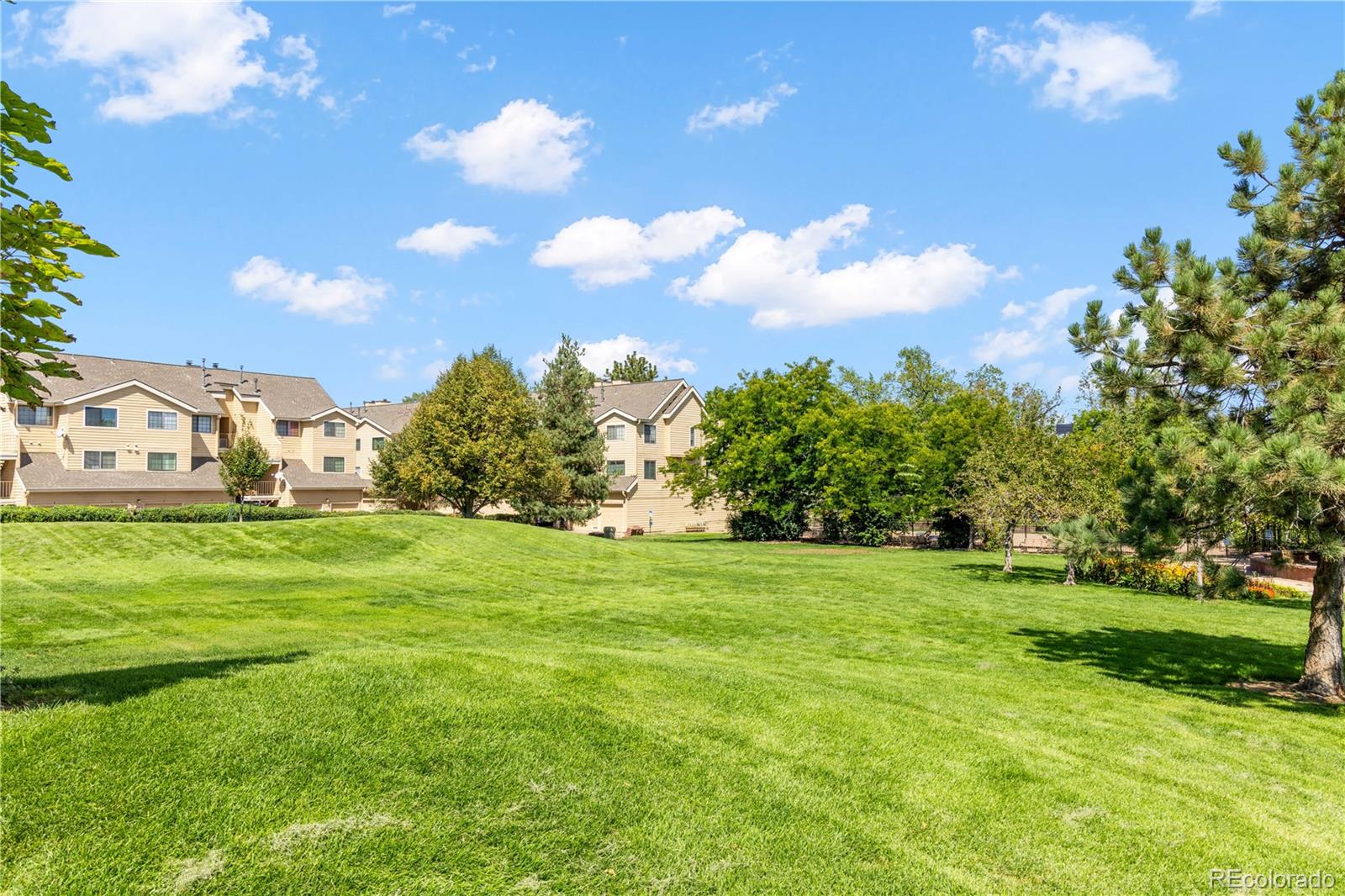 MLS Image #34 for 910 s dahlia street a,denver, Colorado