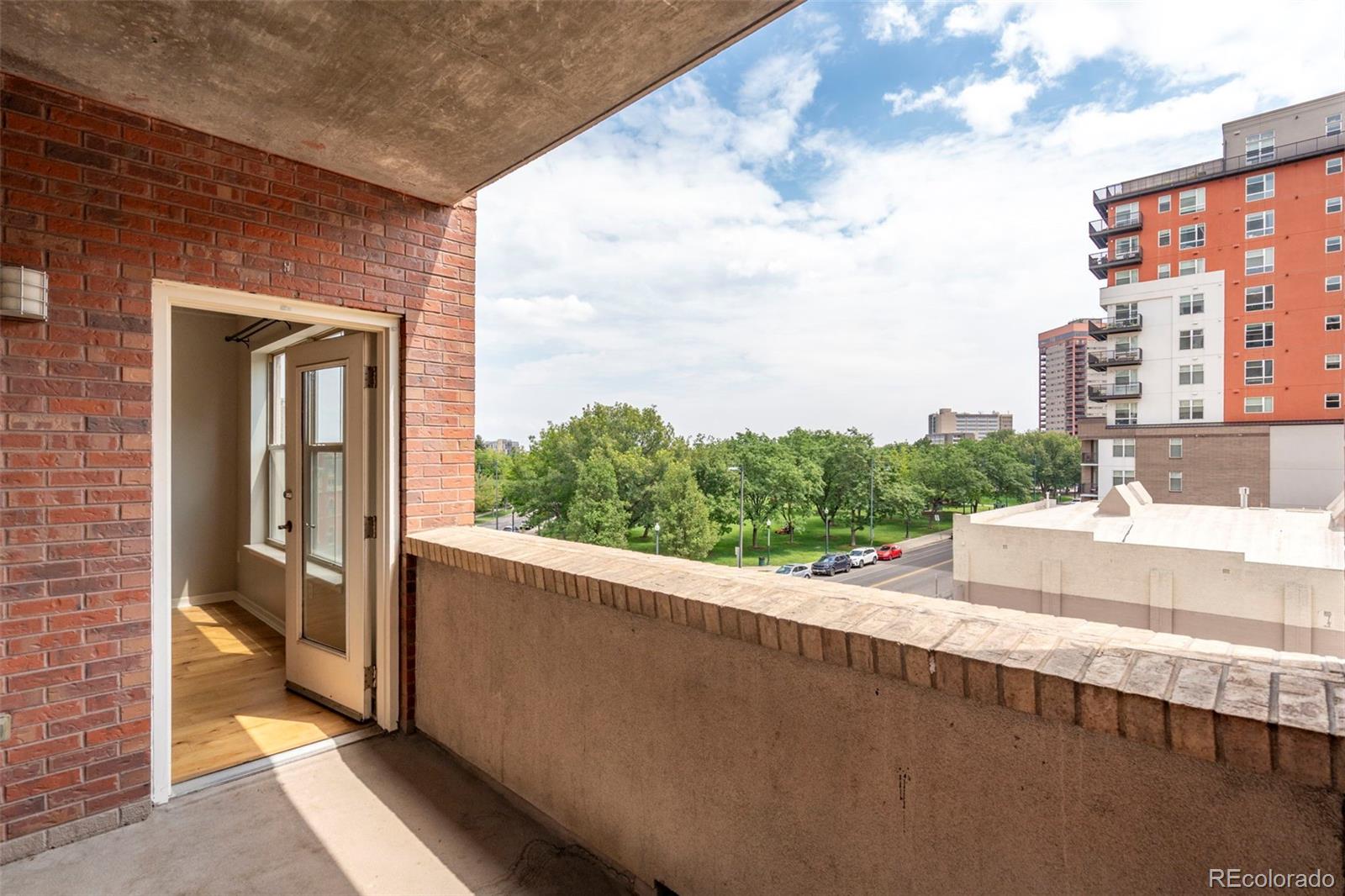 MLS Image #19 for 1975 n grant street,denver, Colorado