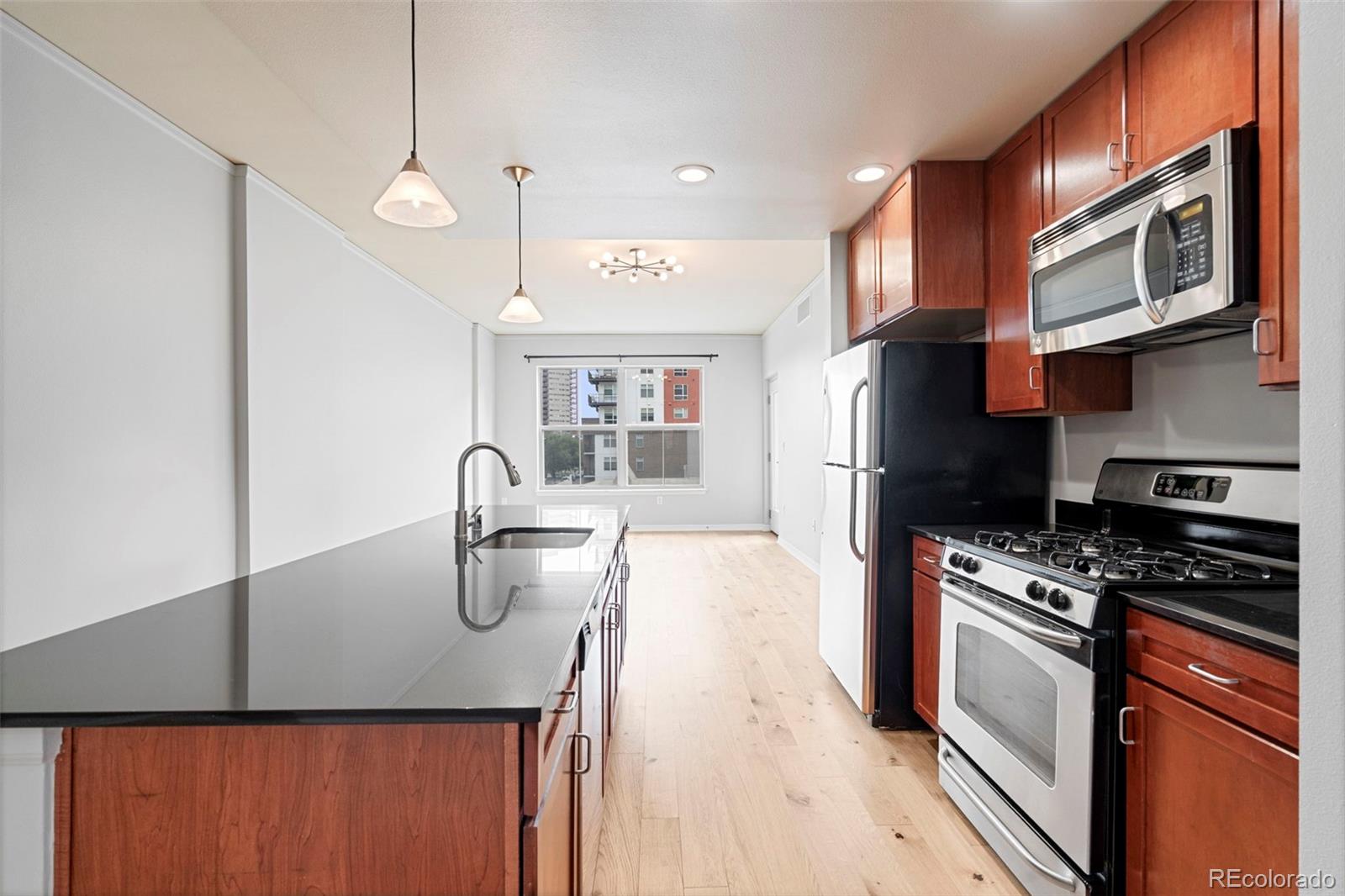 MLS Image #2 for 1975 n grant street,denver, Colorado