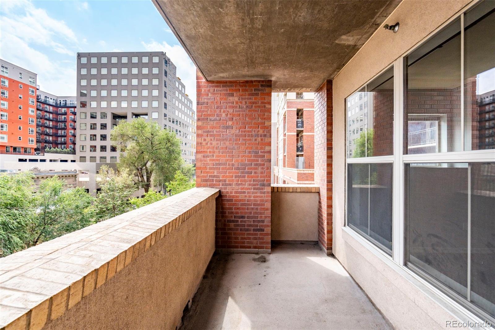 MLS Image #20 for 1975 n grant street,denver, Colorado